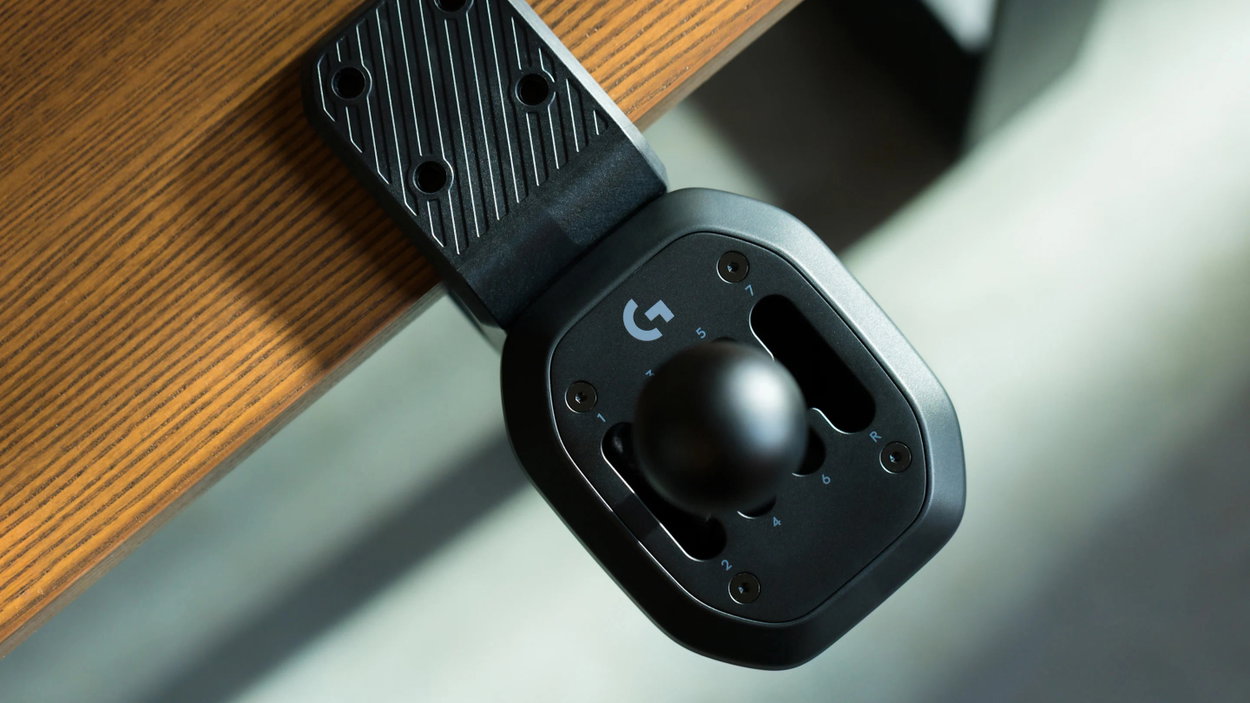 Herní ovladač Logitech RS-H Shifter