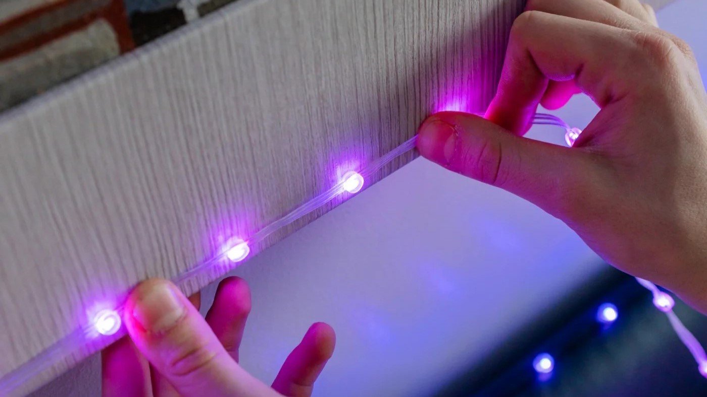 TWINKLY DOTS bodový pásek 200LED