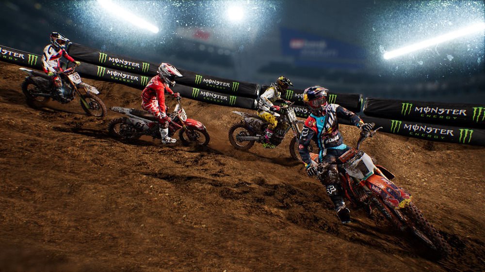 Tvořte vlastní tratě Monster Energy Supercross - track editor
